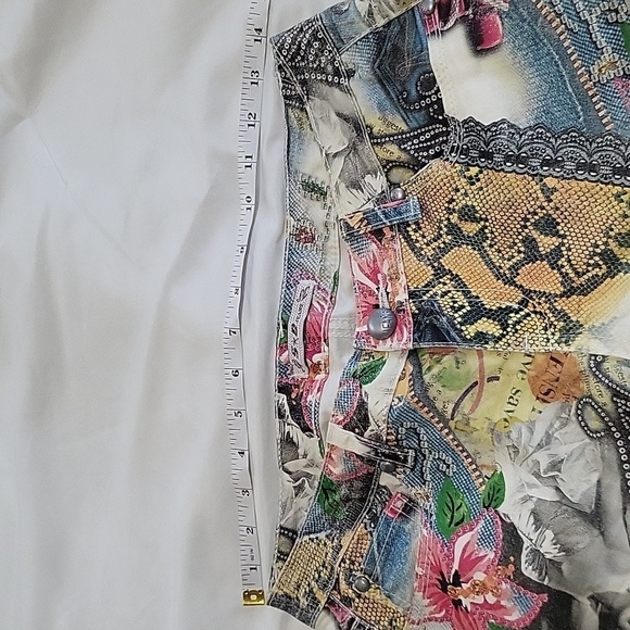 S & D Jeans Print Zip Front Cuffed 2 3/4 Inseam Shorts - European Size 38 - Picture 5 of 10